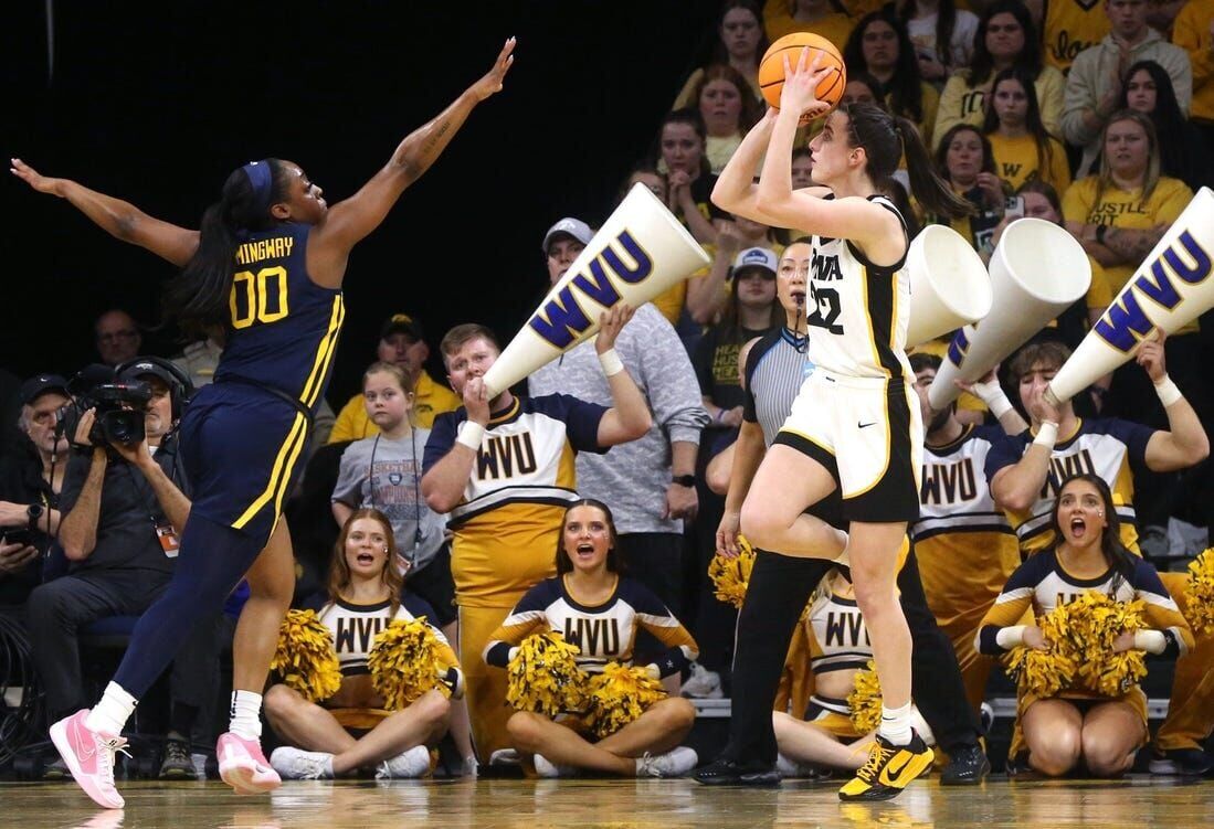 Caitlin Clark sets scoring mark as No. 1 Iowa survives vs. WVU | National | themercury.com