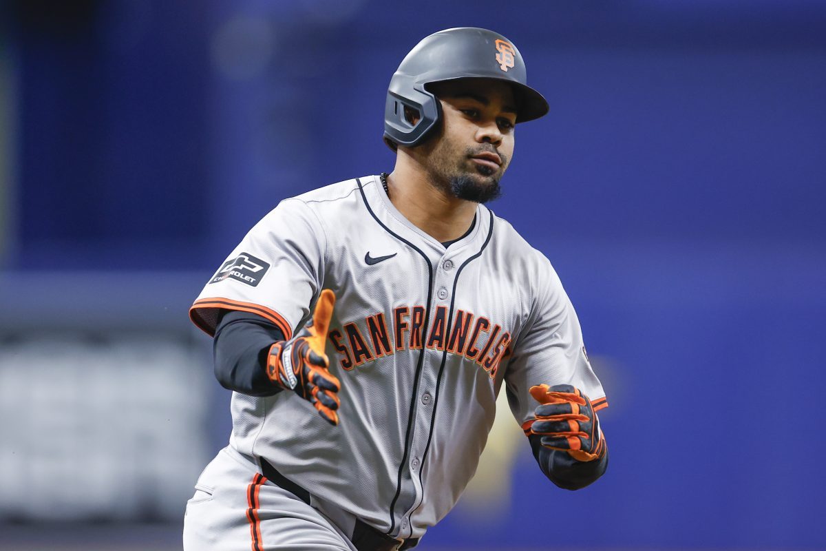 Giants' offense comes to life in decisive win over Rays - Yahoo Sports