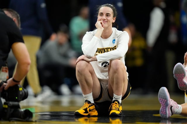 r/NCAAW - Colorado players say they’re going to try to get into Caitlin Clark’s head in this Saturday’s Sweet 16 rematch vs. Iowa.