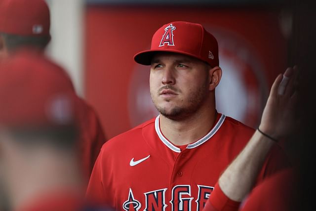 What position does Mike Trout play?