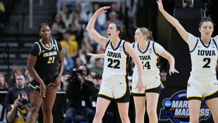 Iowa vs. Colorado final score, results: Caitlin Clark fills stat sheet to  lead Hawkeyes to Elite Eight | Sporting News