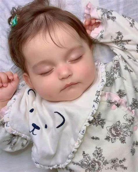 Cute baby sleeping time | Baby girl names, Baby girl images, Little ...