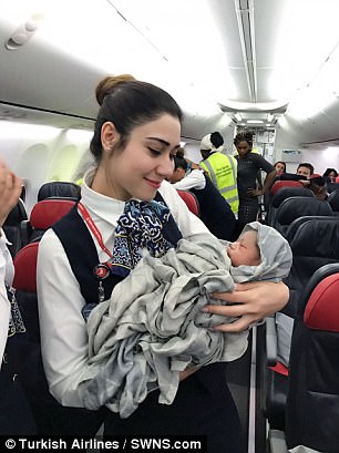 The birth took place successfully on the plane. Photo: Turkish Airlines