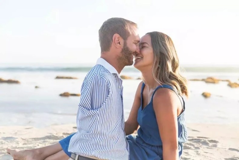 The current life of the armless and legless man Nick Vujicic once caused a storm when he came to Vietnam, surprising many people - Photo 7.